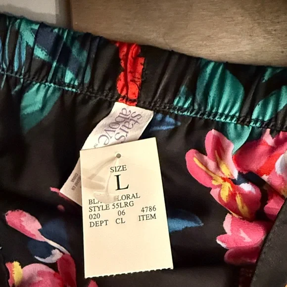 Stars Above Large Floral Satin Pajama Set Long Sleeve with Shorts - Picture 7 of 7